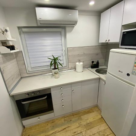 Queen Apartmancic Zajecar Ngoại thất bức ảnh