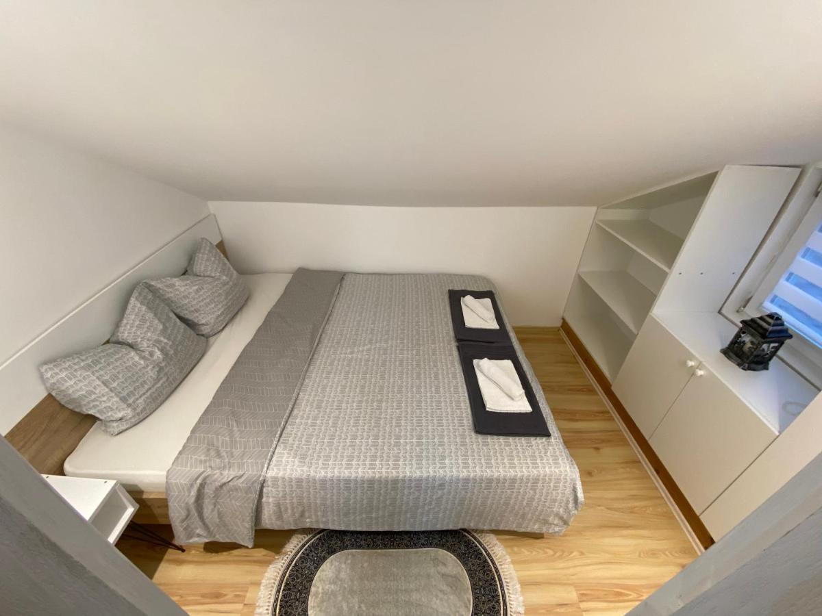 Queen Apartmancic Zajecar Ngoại thất bức ảnh