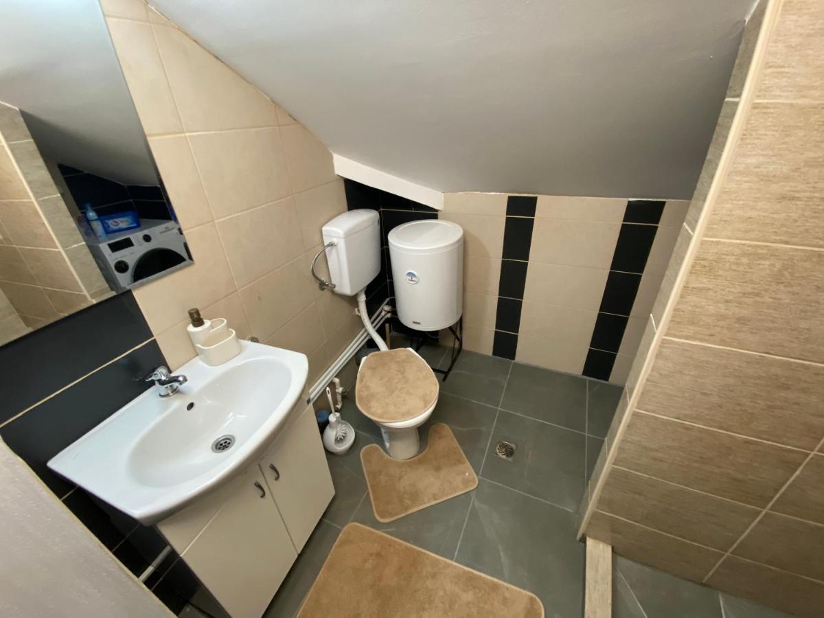 Queen Apartmancic Zajecar Ngoại thất bức ảnh